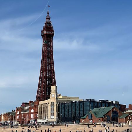 The Woodleigh Family Hotel Blackpool Exterior foto